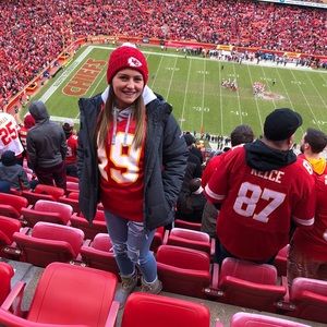 Meet your Posher, Hannah